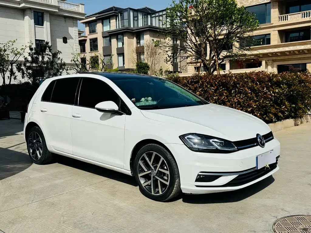 Volkswagen Golf — фото 3