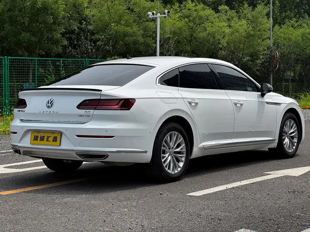 Volkswagen CC — фото 5