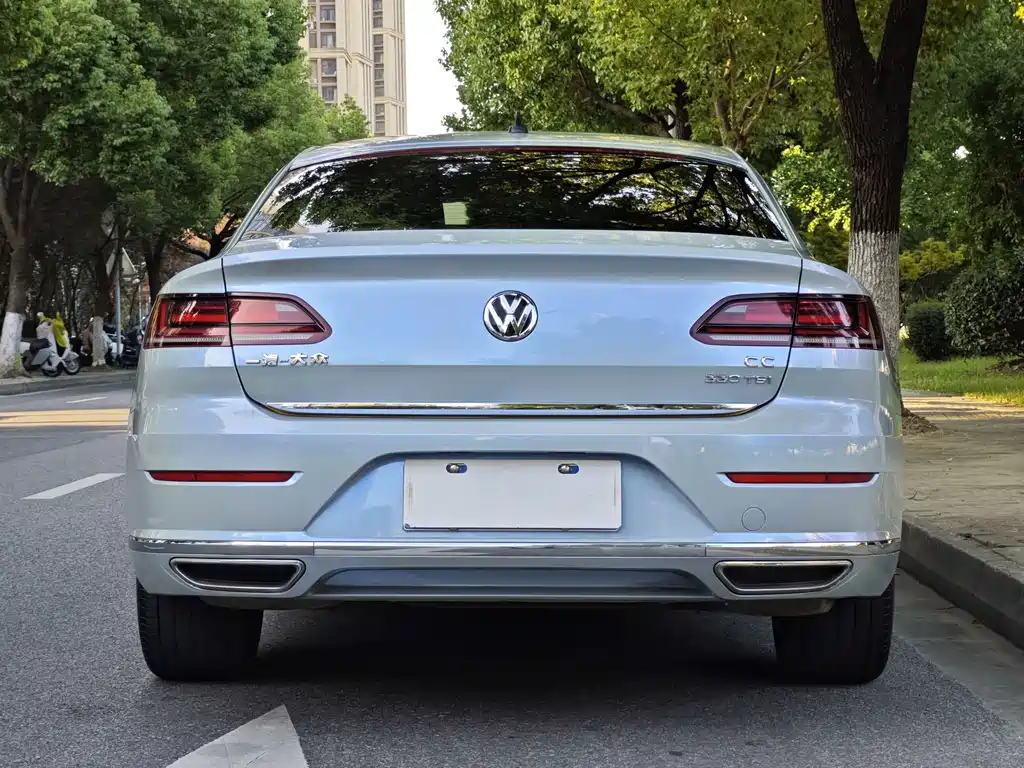 Volkswagen CC — фото 14