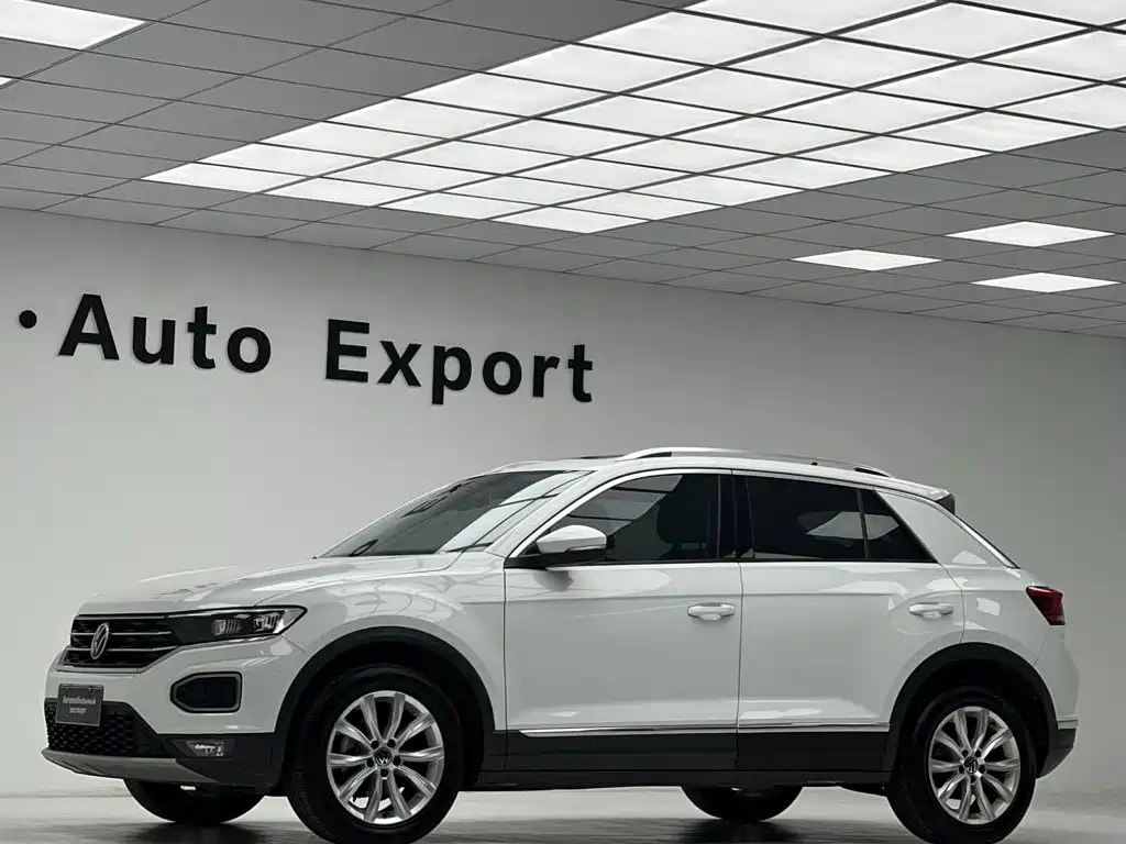 Volkswagen T-Roc — фото 4