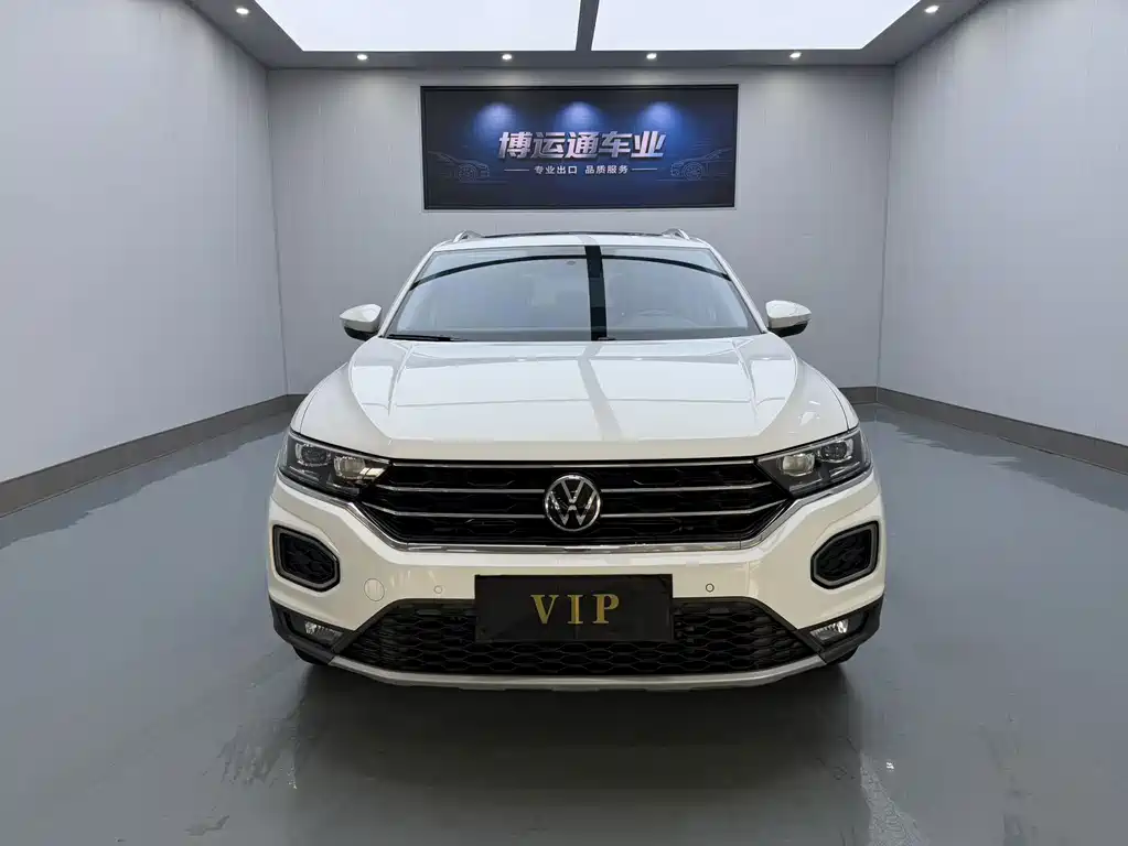 Volkswagen T-Roc — фото 2