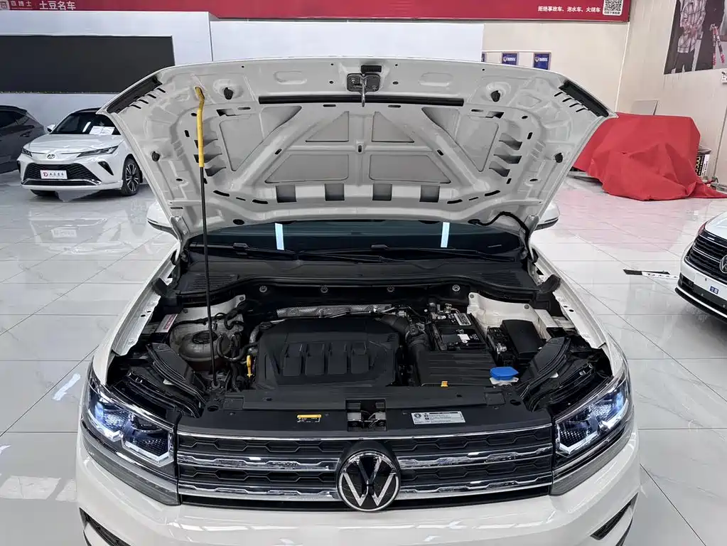 Volkswagen Tharu — фото 9