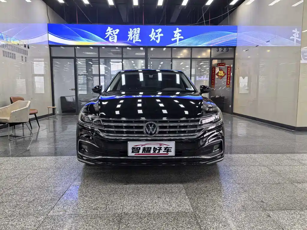 Volkswagen Phideon — фото 3