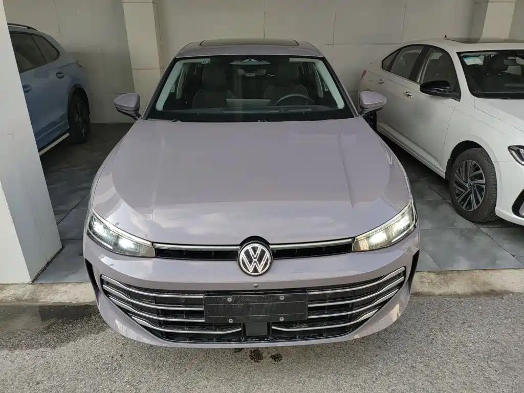 Volkswagen Passat — фото 3