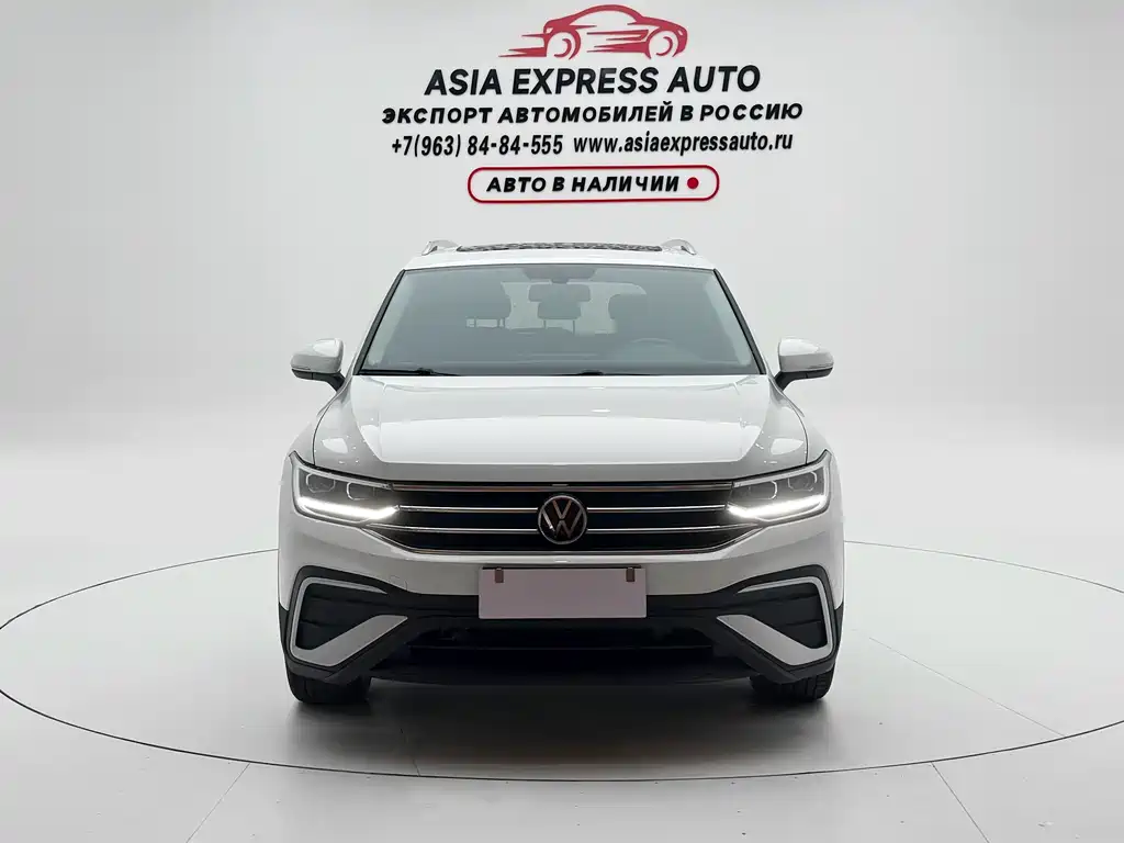 Volkswagen Tiguan L — фото 2