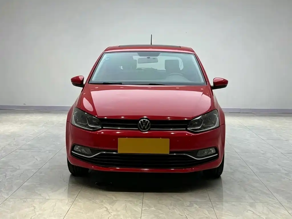 Volkswagen Polo — фото 2