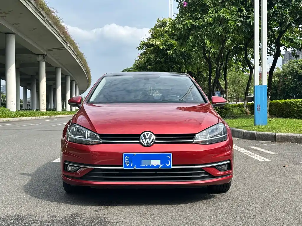 Volkswagen Golf — фото 2