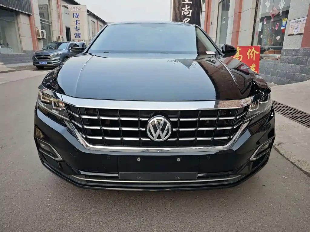 Volkswagen Passat — фото 2