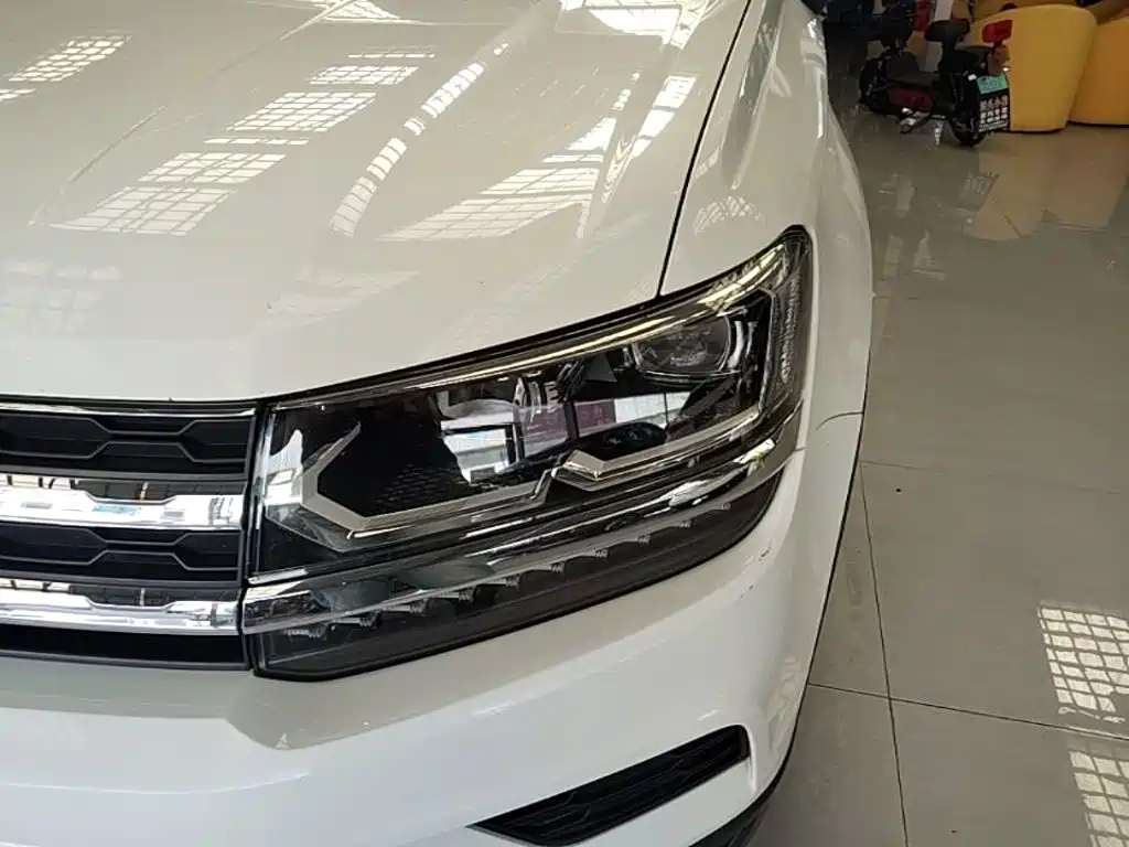 Volkswagen Tharu — фото 24