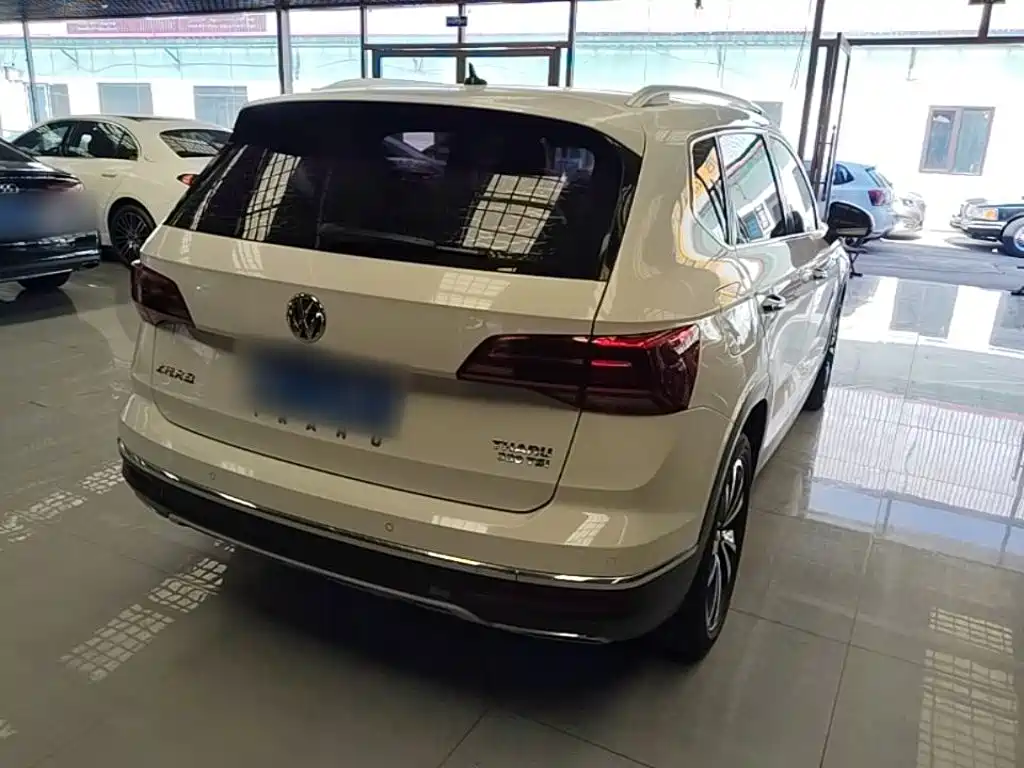 Volkswagen Tharu — фото 7