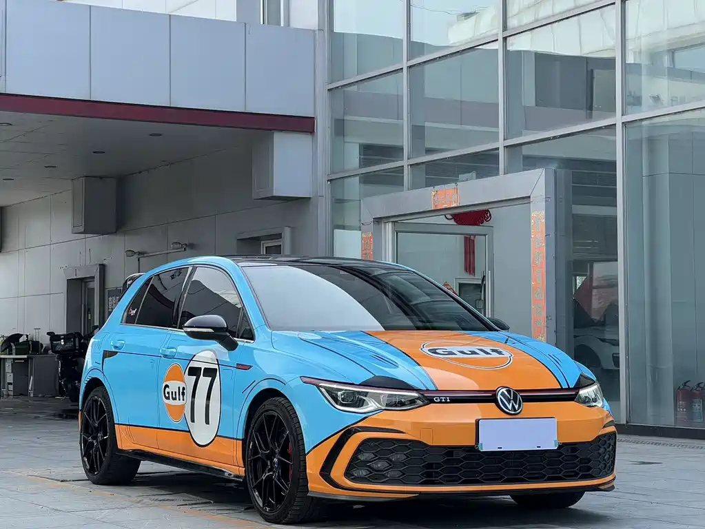 Volkswagen Golf GTI — фото 3
