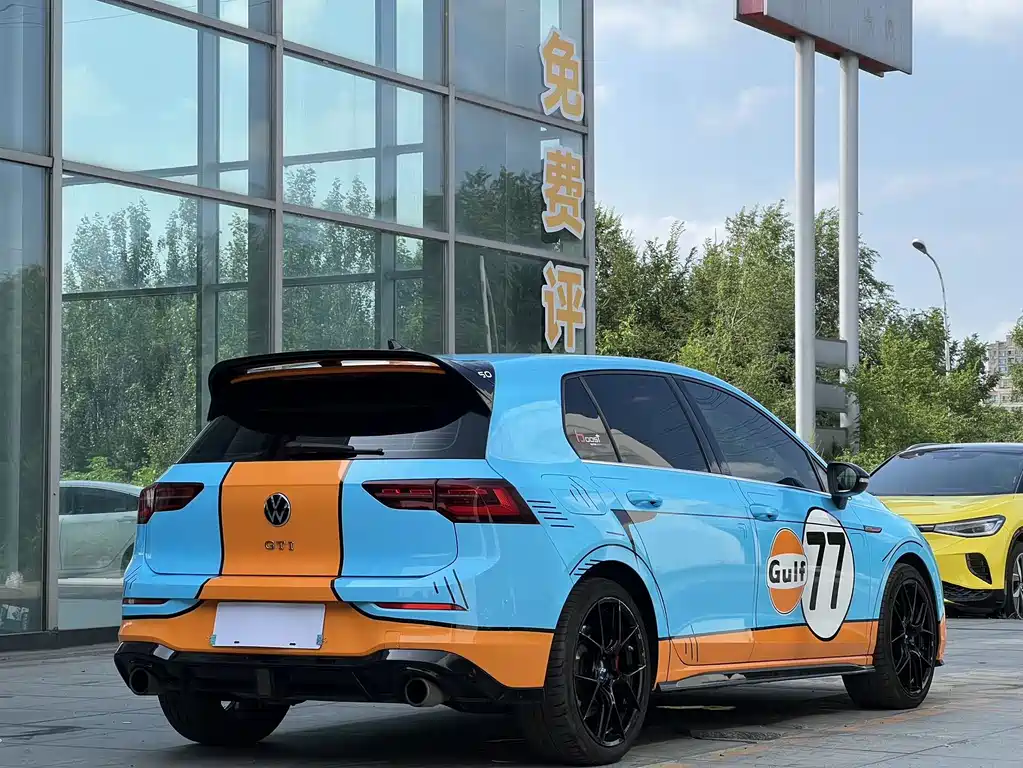 Volkswagen Golf GTI — фото 6