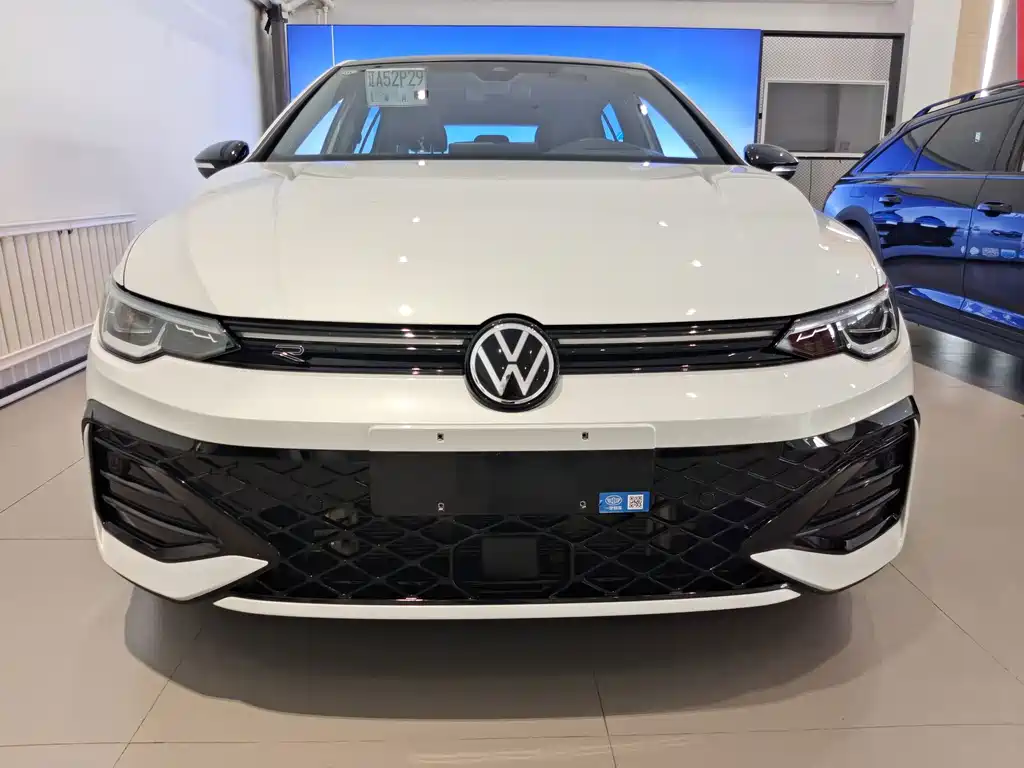 Volkswagen Golf — фото 2