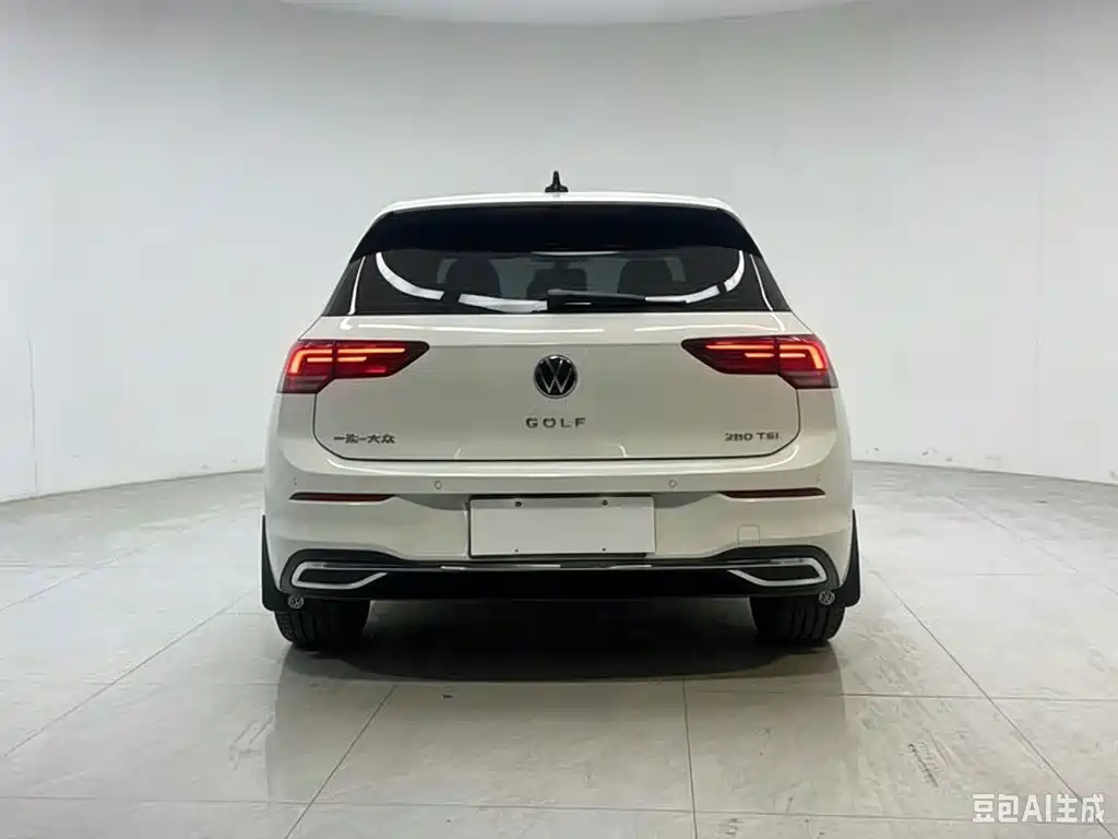 Volkswagen Golf — фото 4