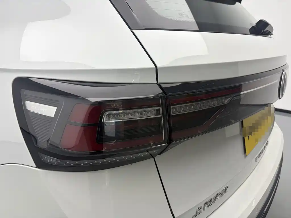 Volkswagen Tharu — фото 11