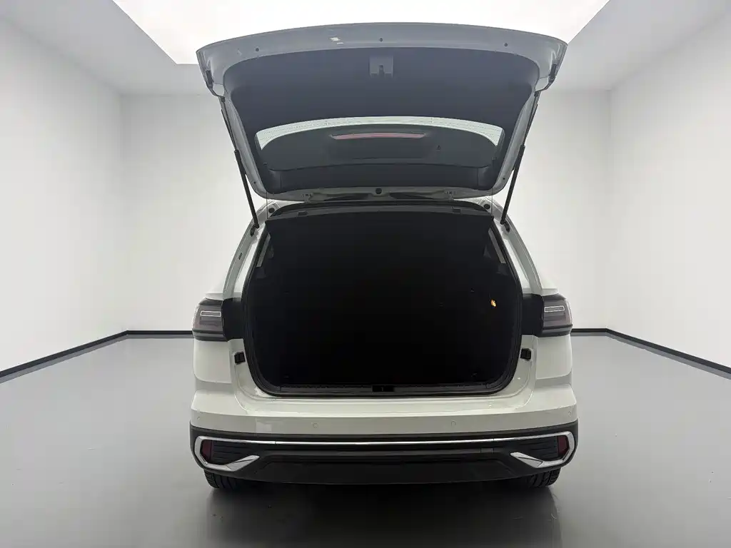 Volkswagen Tharu — фото 18