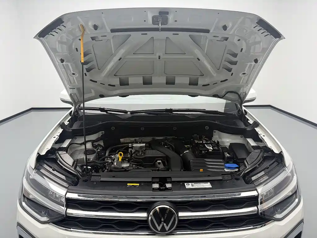Volkswagen Tharu — фото 19
