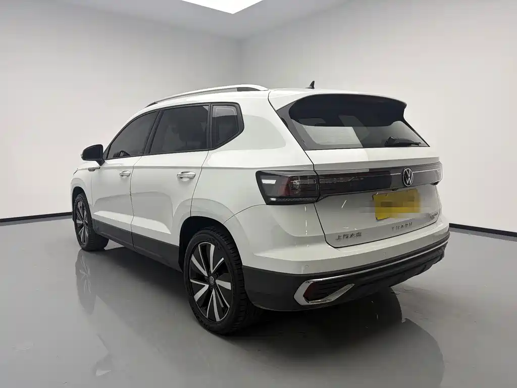 Volkswagen Tharu — фото 6