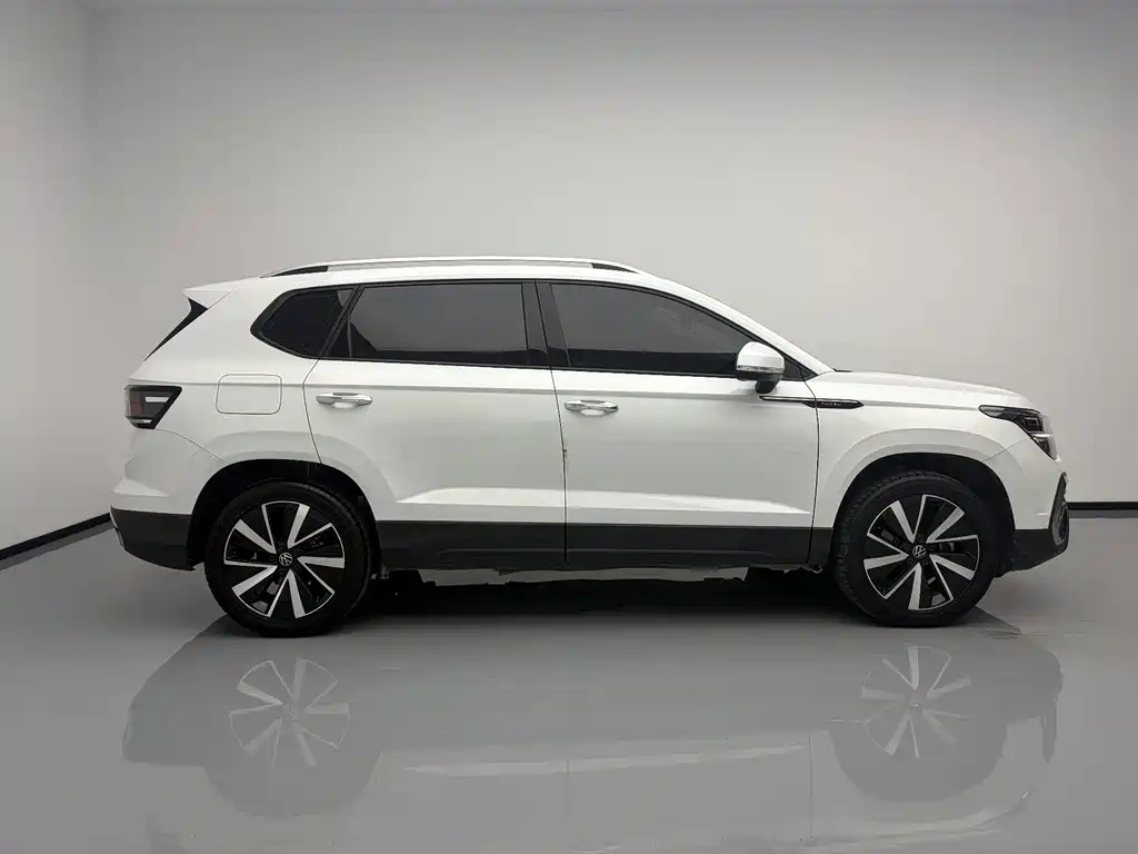 Volkswagen Tharu — фото 7