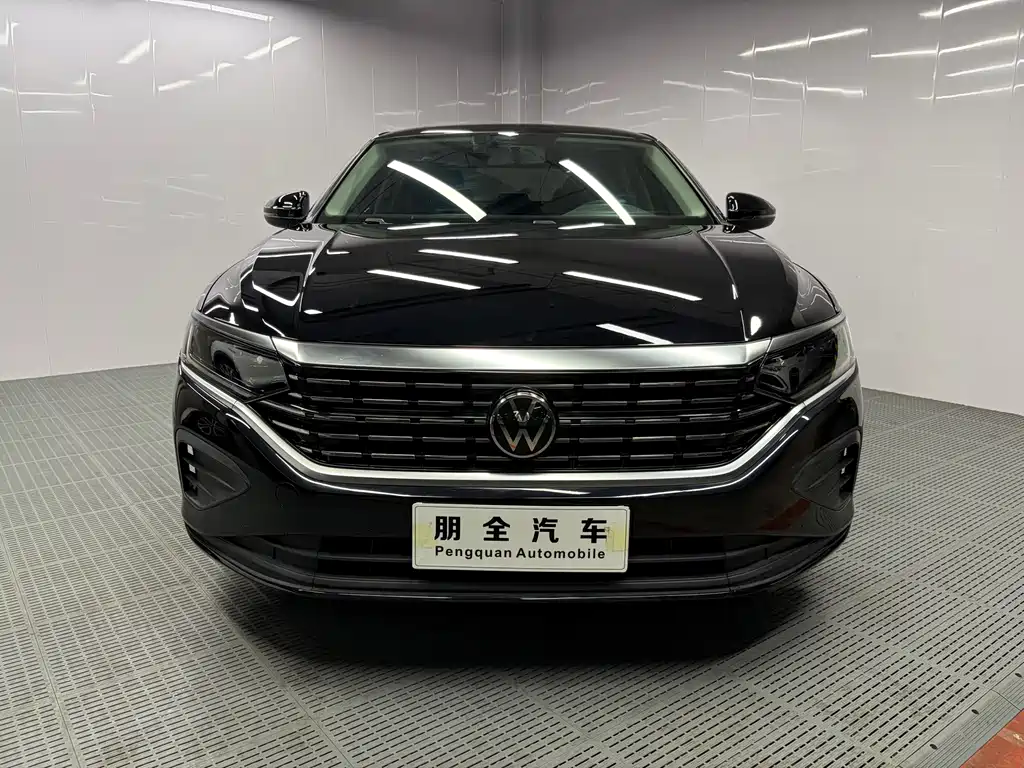 Volkswagen Passat — фото 2