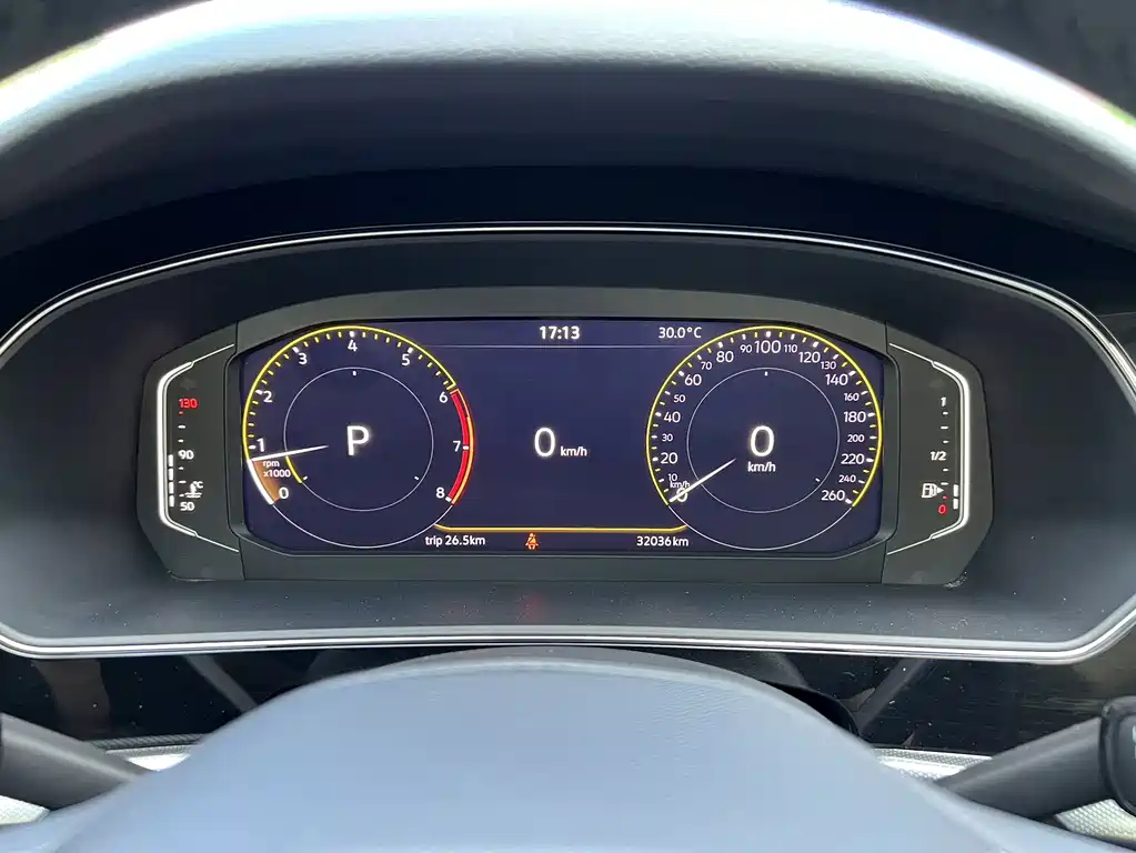 Volkswagen Passat — фото 11