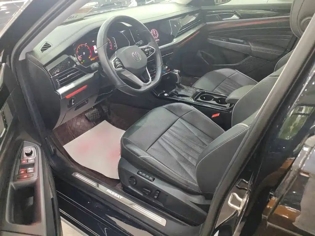Volkswagen Passat — фото 8