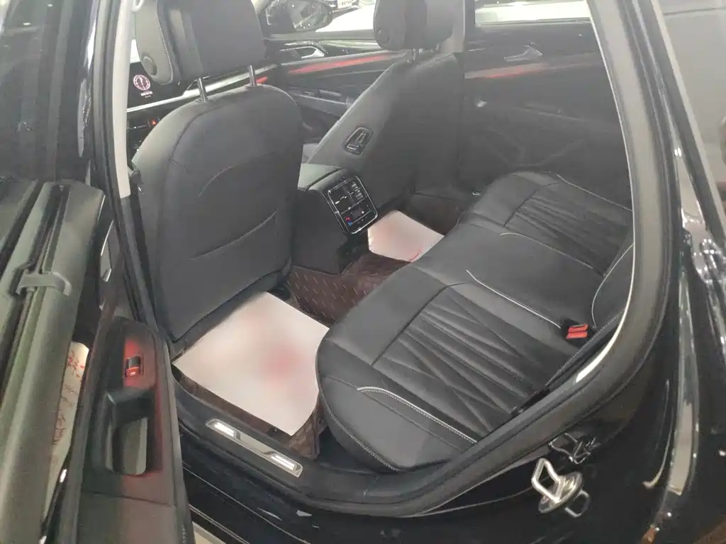 Volkswagen Passat — фото 9