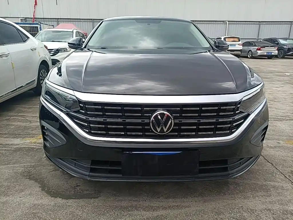 Volkswagen Passat — фото 2