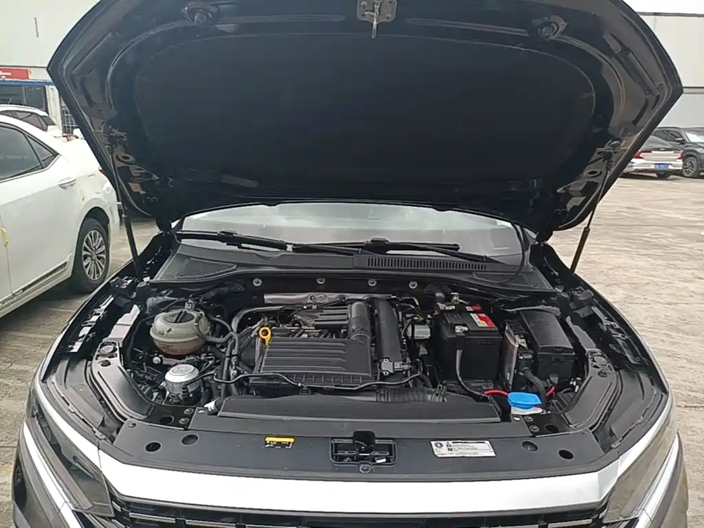 Volkswagen Passat — фото 15