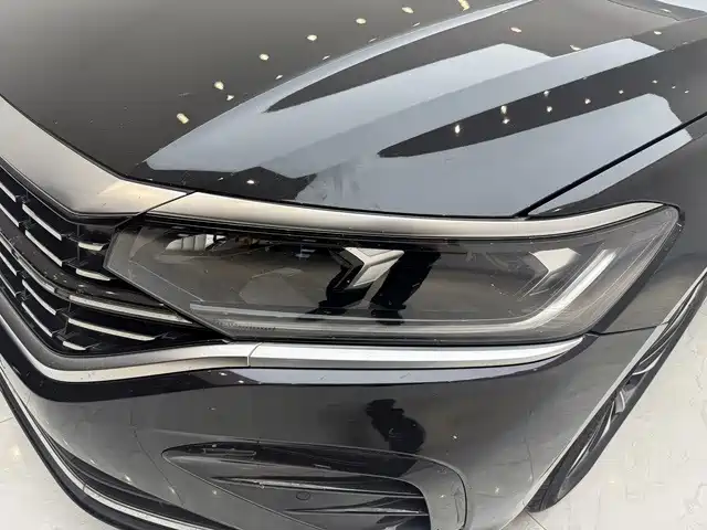 Volkswagen Passat — фото 15