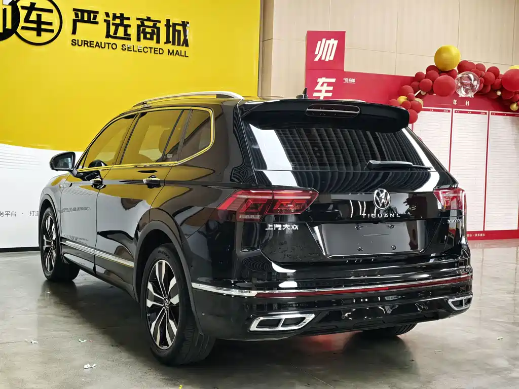Volkswagen Tiguan L — фото 6