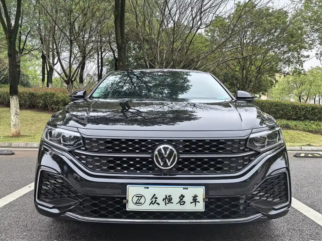 Volkswagen Passat — фото 2