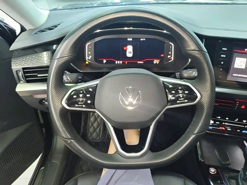 Volkswagen Passat — фото 11