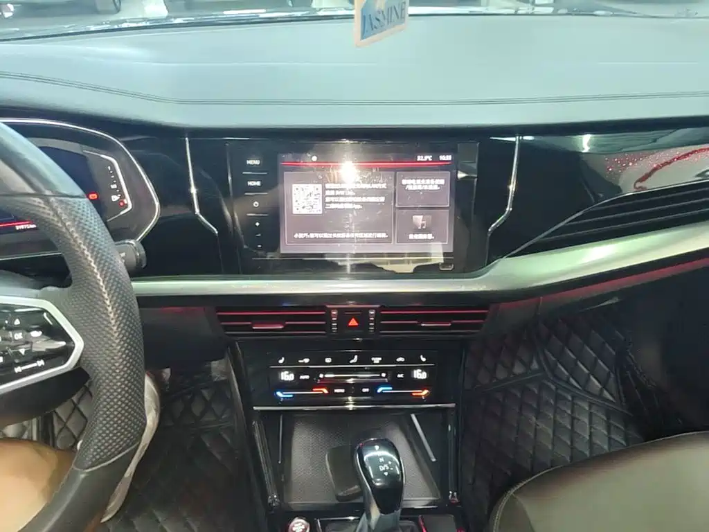 Volkswagen Passat — фото 13