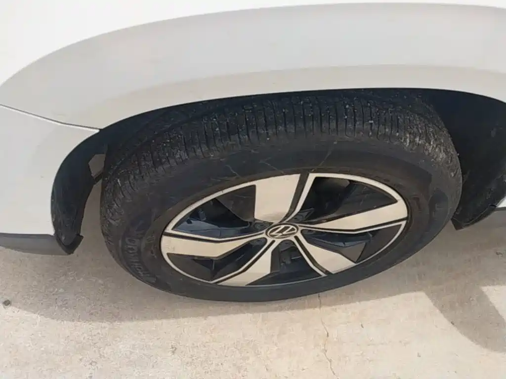 Volkswagen Tharu — фото 23