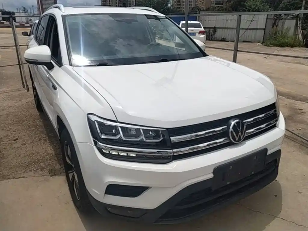 Volkswagen Tharu — фото 4