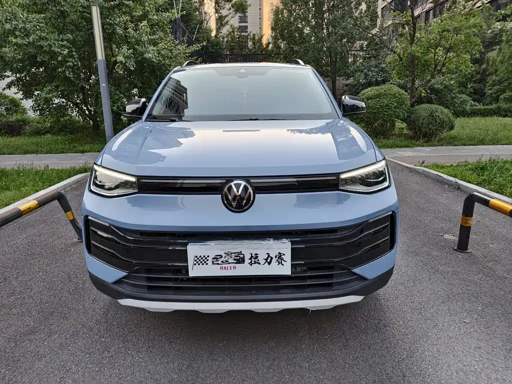 Volkswagen Tharu — фото 2