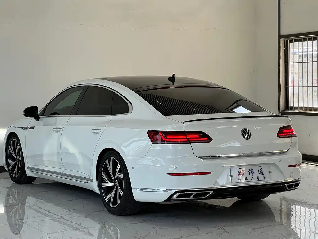 Volkswagen CC — фото 32