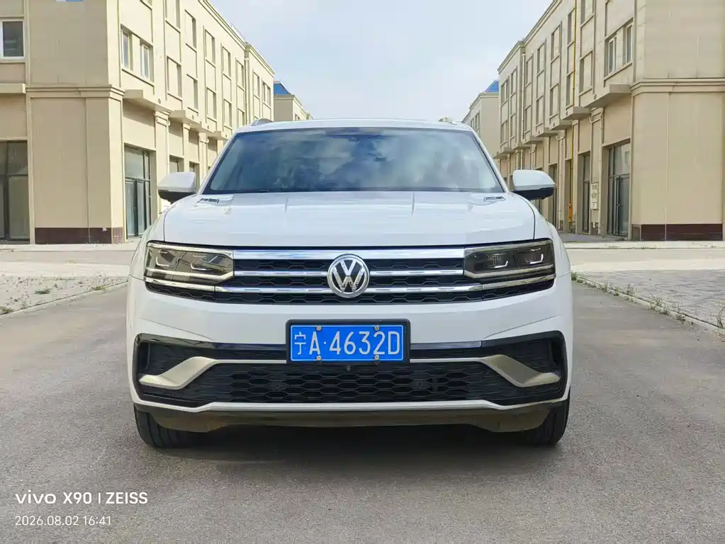 Volkswagen Phideon — фото 2