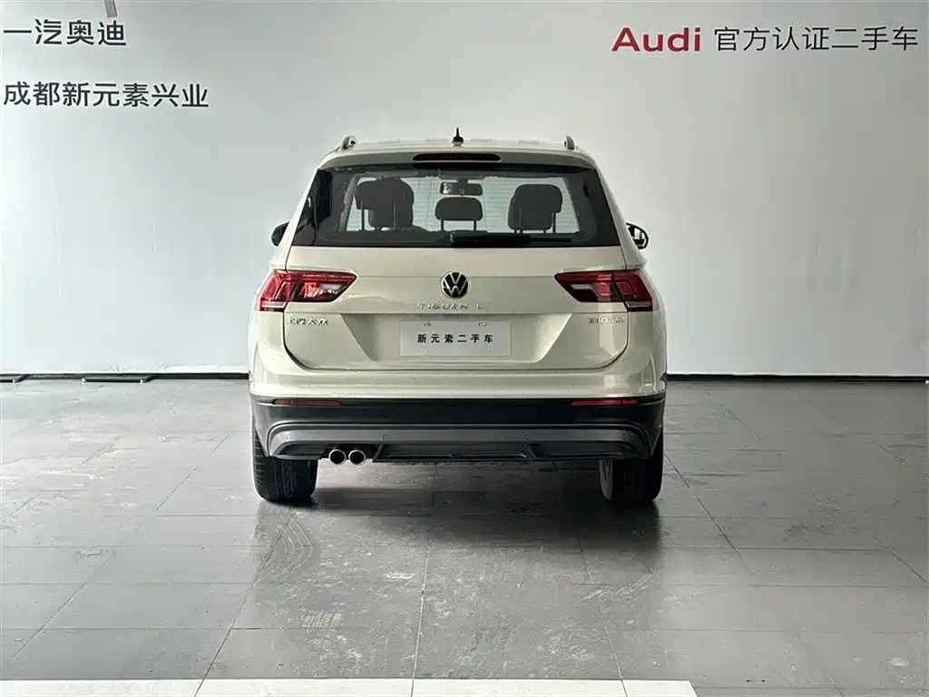 Volkswagen Tiguan L — фото 5
