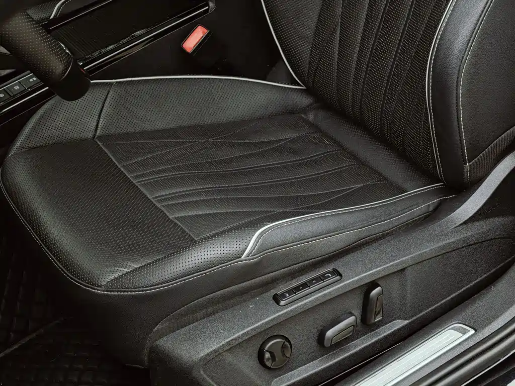 Volkswagen Passat — фото 17