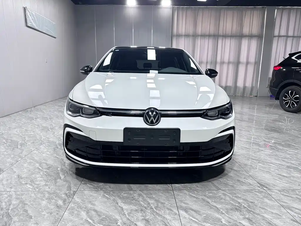 Volkswagen Golf — фото 2