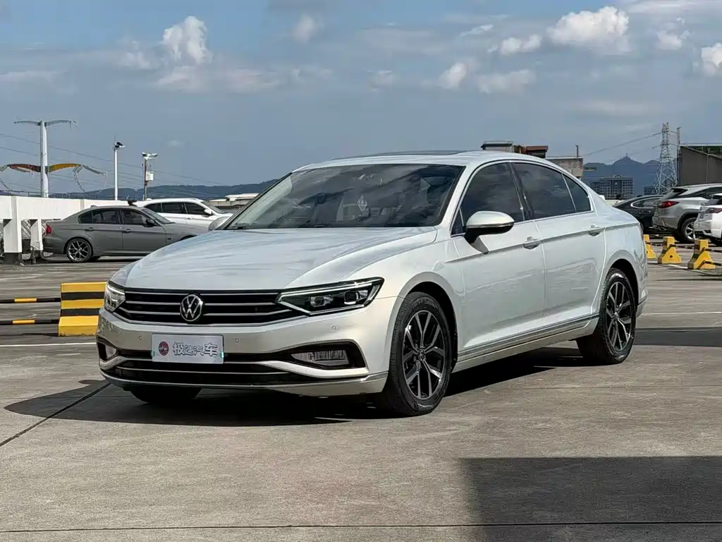 Volkswagen Magotan