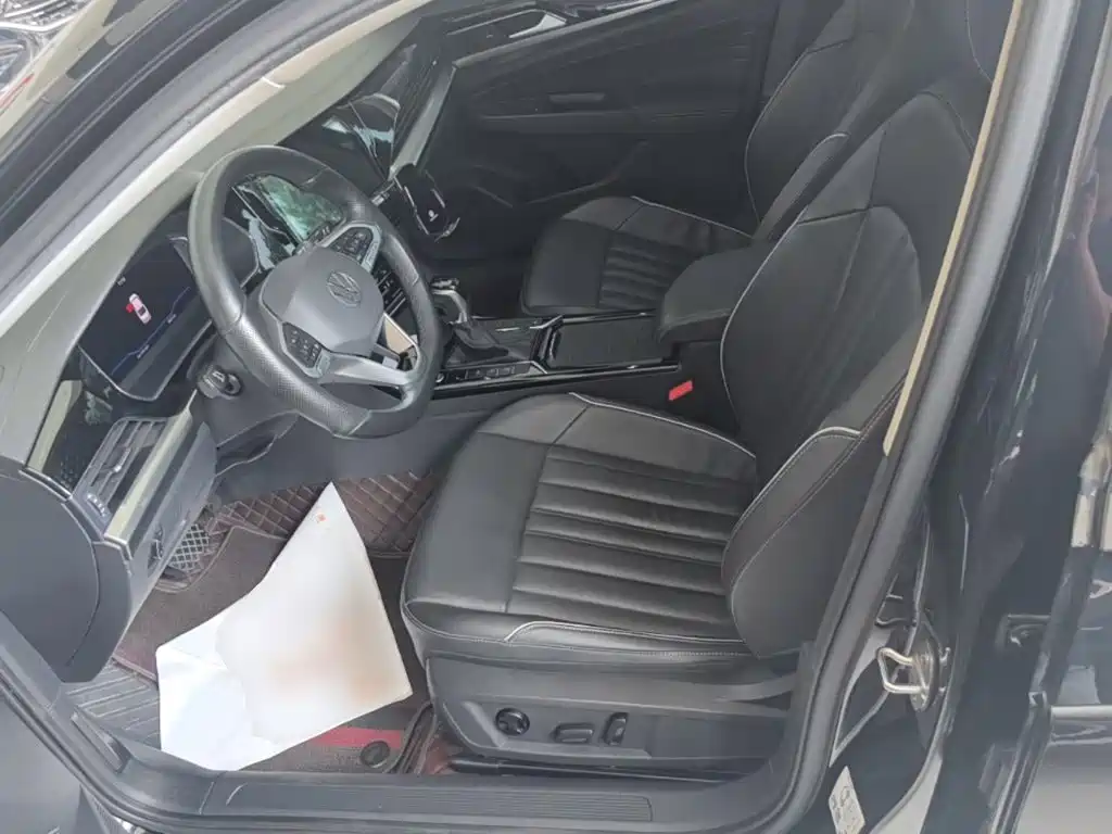 Volkswagen Passat — фото 15