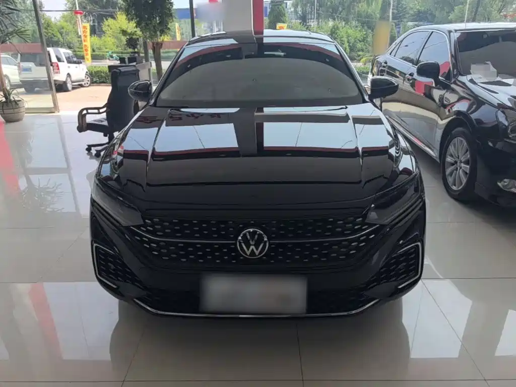 Volkswagen Passat — фото 3