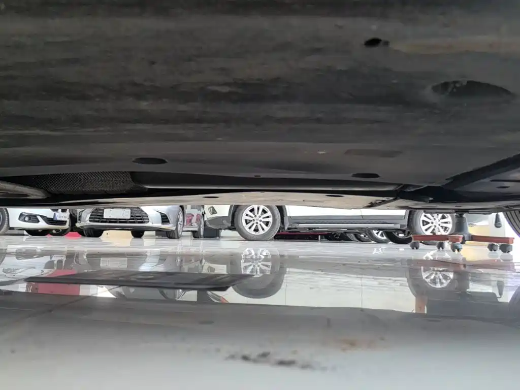 Volkswagen Passat — фото 22