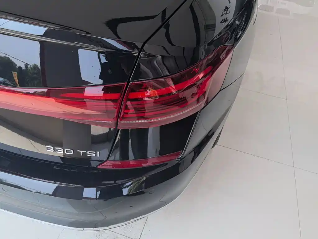 Volkswagen Passat — фото 8