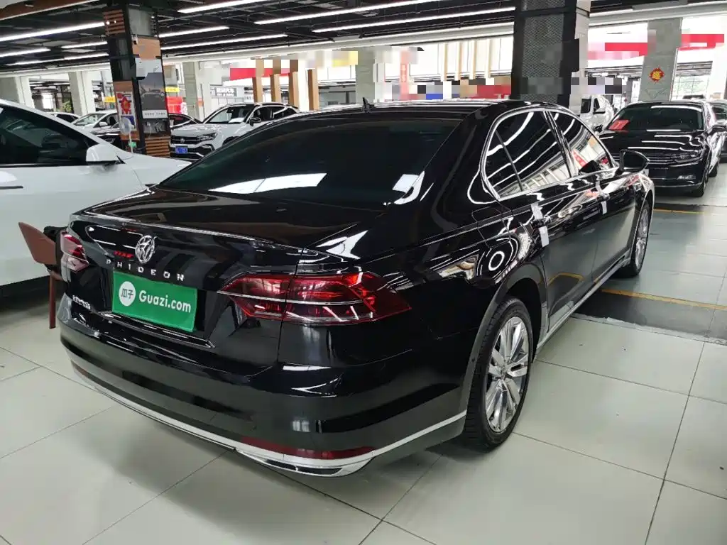 Volkswagen Phideon — фото 7