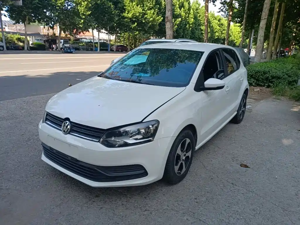 Volkswagen Polo — фото 2