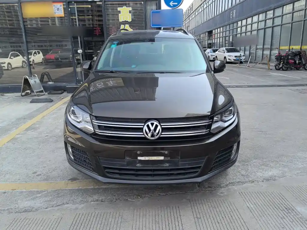 Volkswagen Tiguan — фото 3